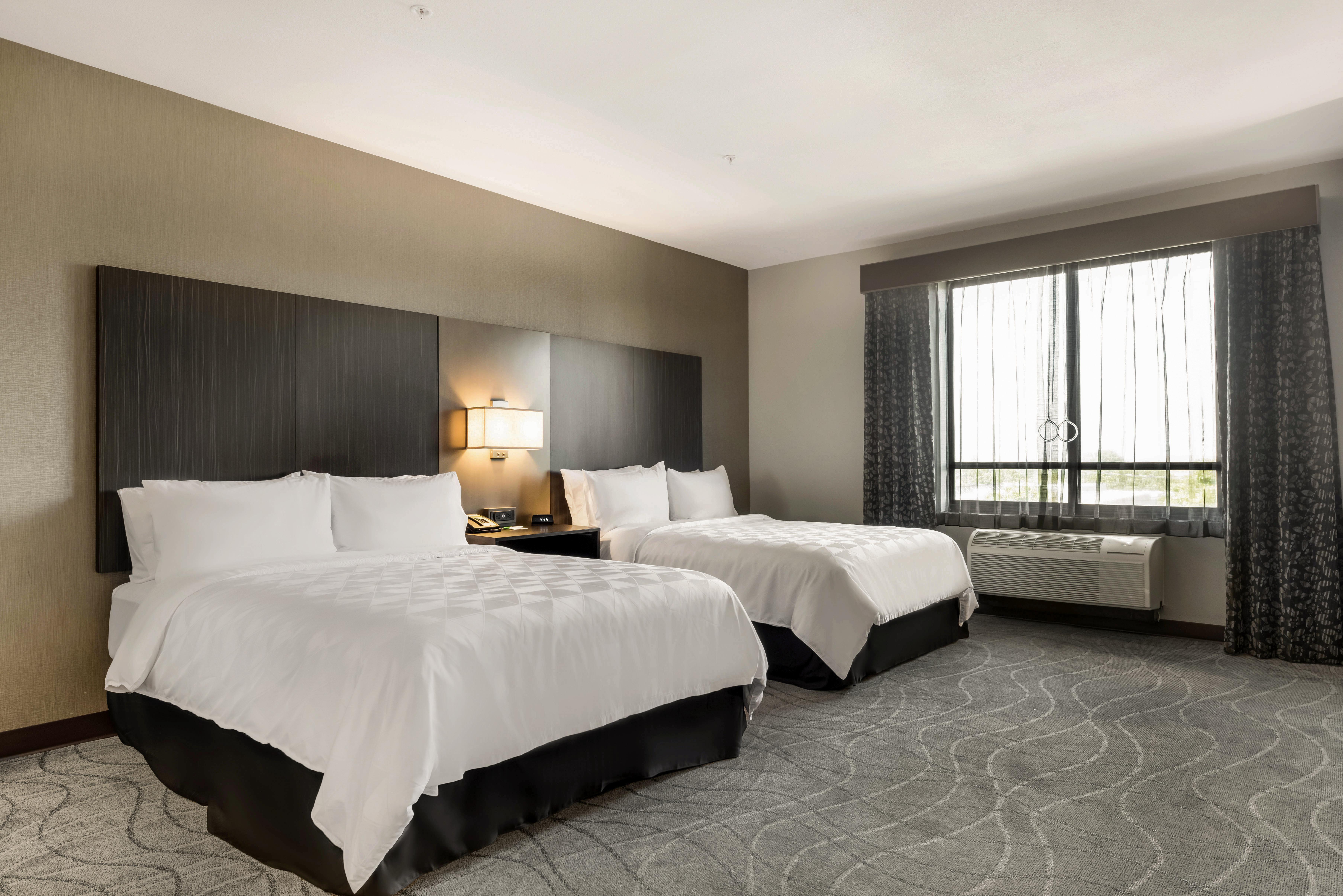 Holiday Inn Hotel & Suites Silicon Valley - Milpitas By Ihg Zewnętrze zdjęcie