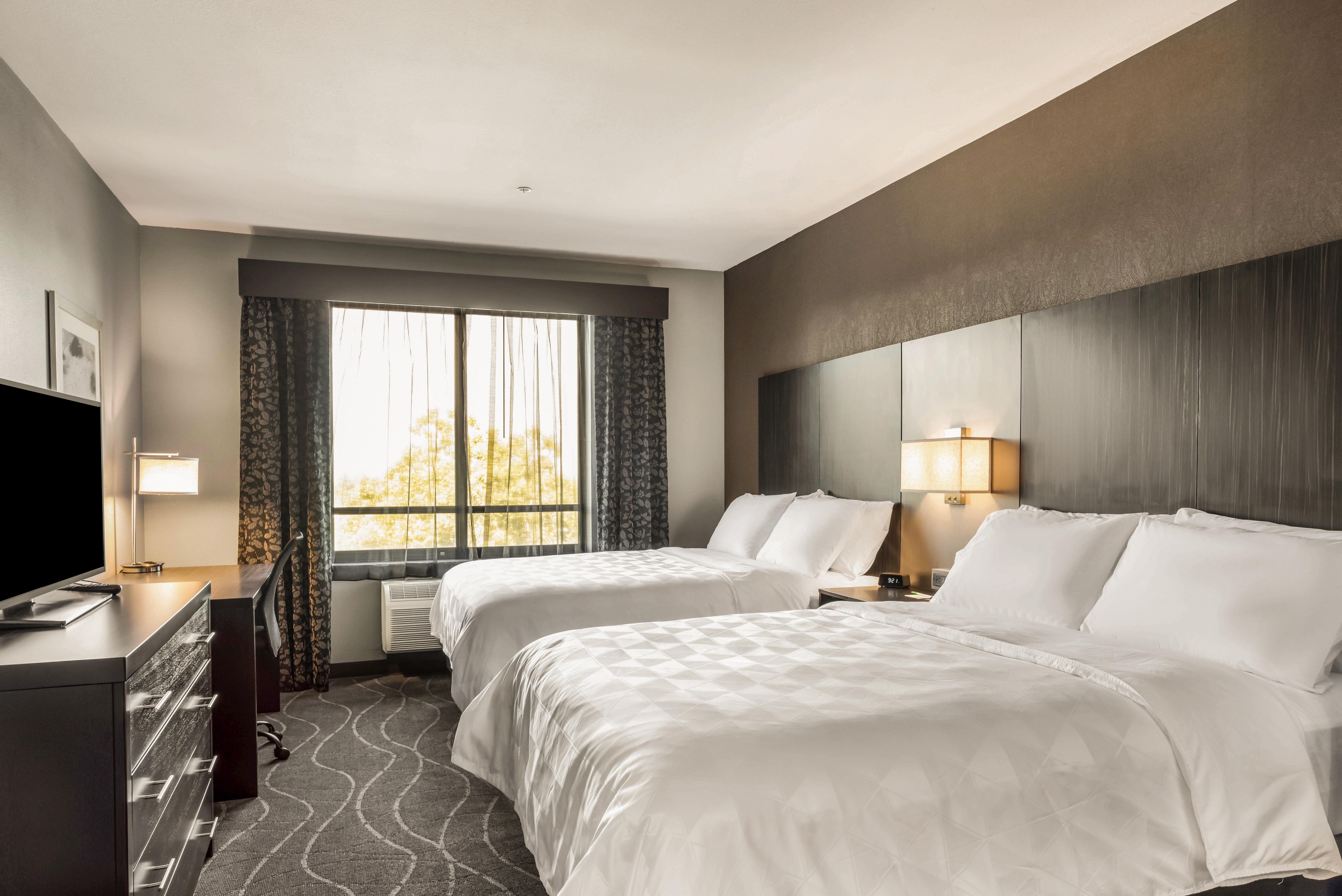 Holiday Inn Hotel & Suites Silicon Valley - Milpitas By Ihg Zewnętrze zdjęcie